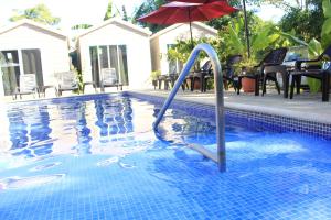 jaco lodge quiet hotel