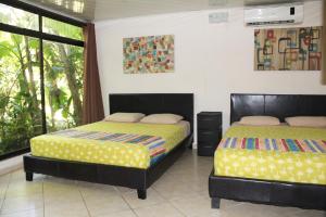 jaco lodge quiet hotel