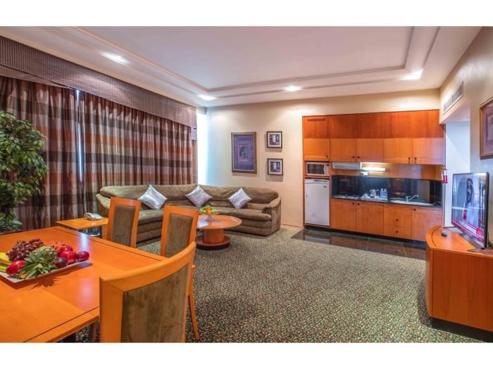 gulf court hotel