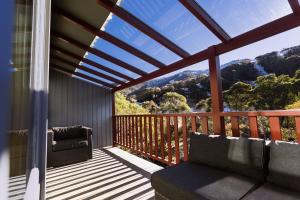 Thredbo Alpine Hotel,Crackenback>>Byron Bay,3 star