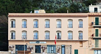 porto azzurro