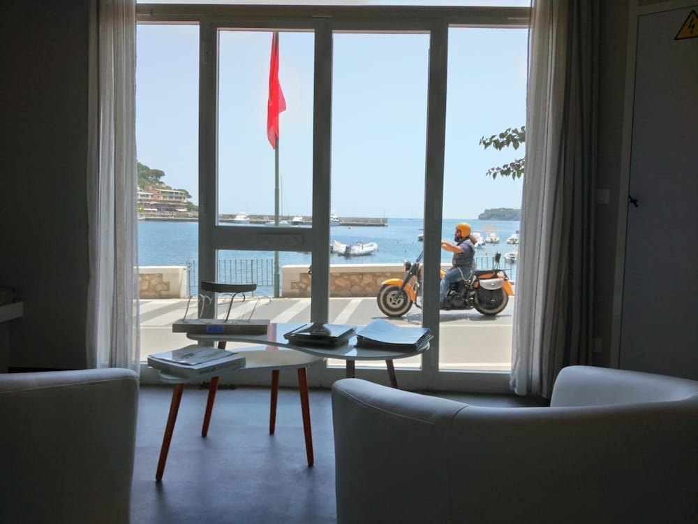 porto azzurro