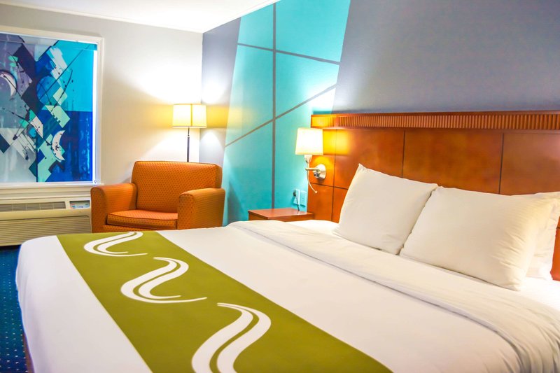 quality inn merrimack nashua