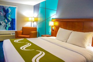 quality inn merrimack nashua