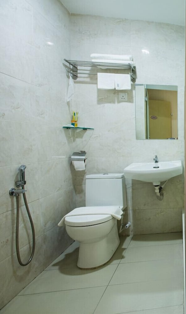 hotel ciq wong ah fook