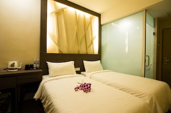 hotel ciq wong ah fook