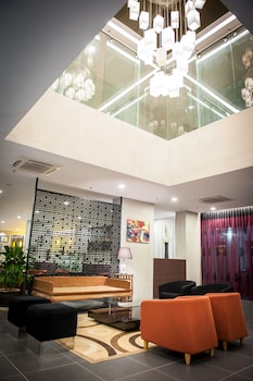 sky hotel kota kinabalu