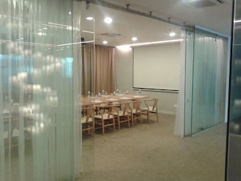 sky hotel kota kinabalu