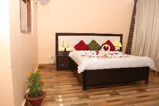 Hotel Royal Safari,Chitwan>>Bharatpur,2 star
