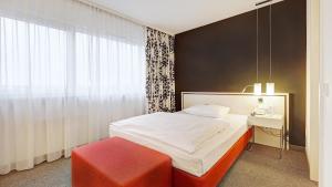 hotel schwanen stuttgart airport messe