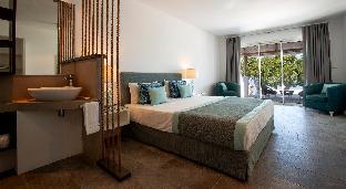 La Mariposa,On The Beach,3 star