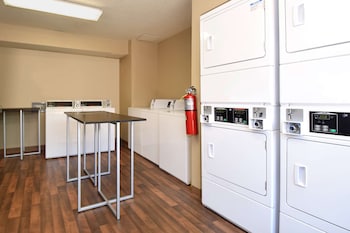 extended stay america select suites phoenix mesa west