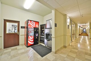 best western limestone inn and suites