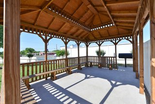 best western limestone inn and suites