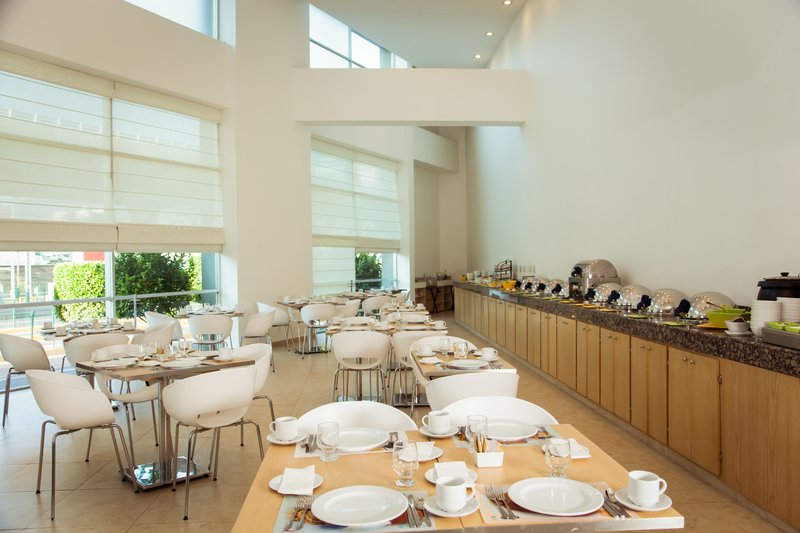 fiesta inn periferico sur