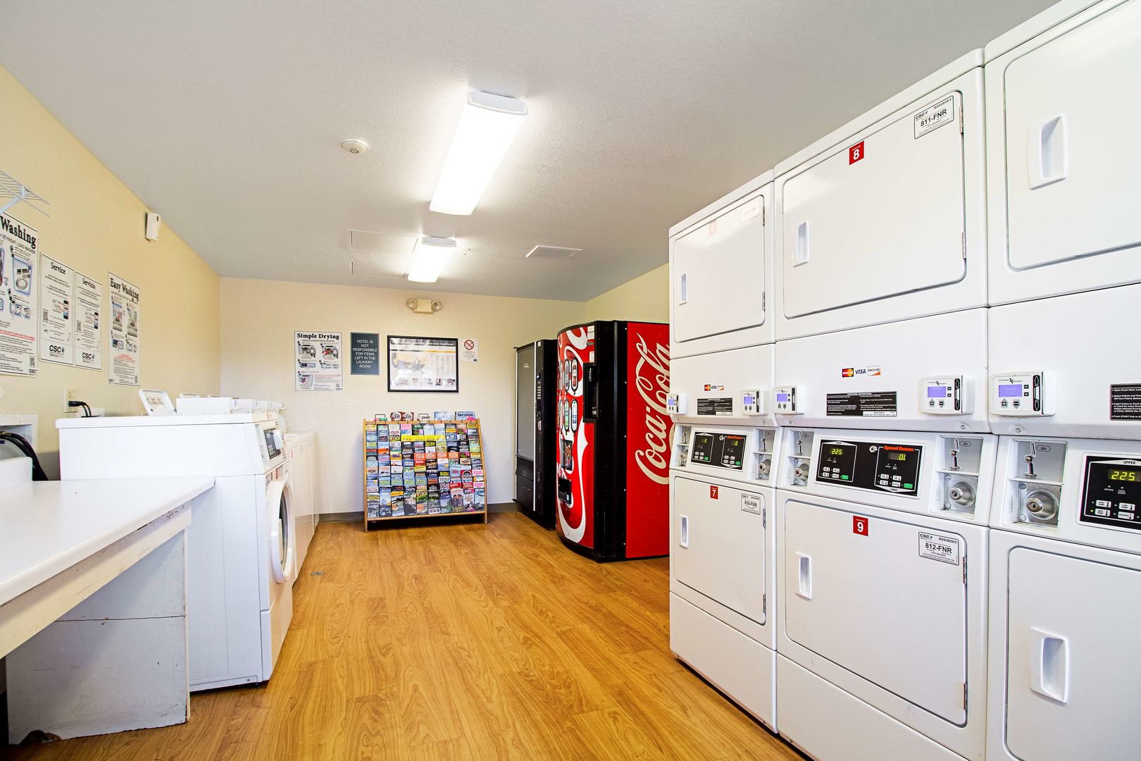 hometowne studios by red roof seattle kent des moines