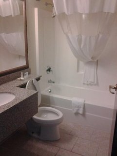 bridgepointe inn and suites