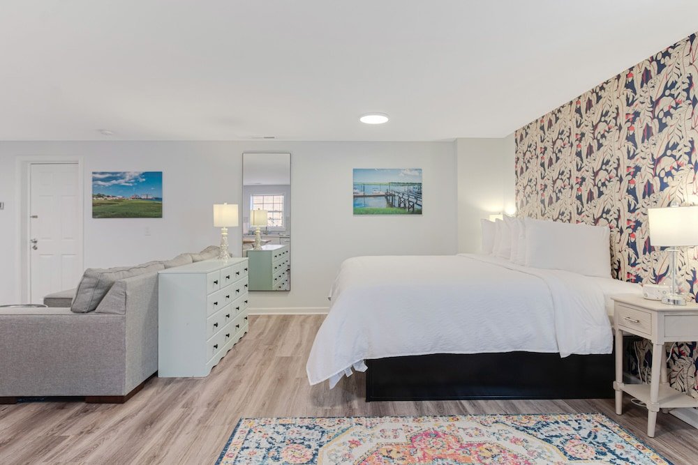 The Inn At Southport,,3 star