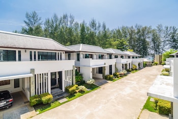 ocean breeze residence