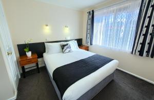 Pelicans Albany,Middleton Beach>>Albany,4 star