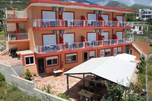 la maroja view hotel