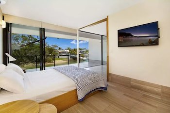 jacaranda noosa