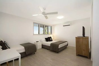 jacaranda noosa
