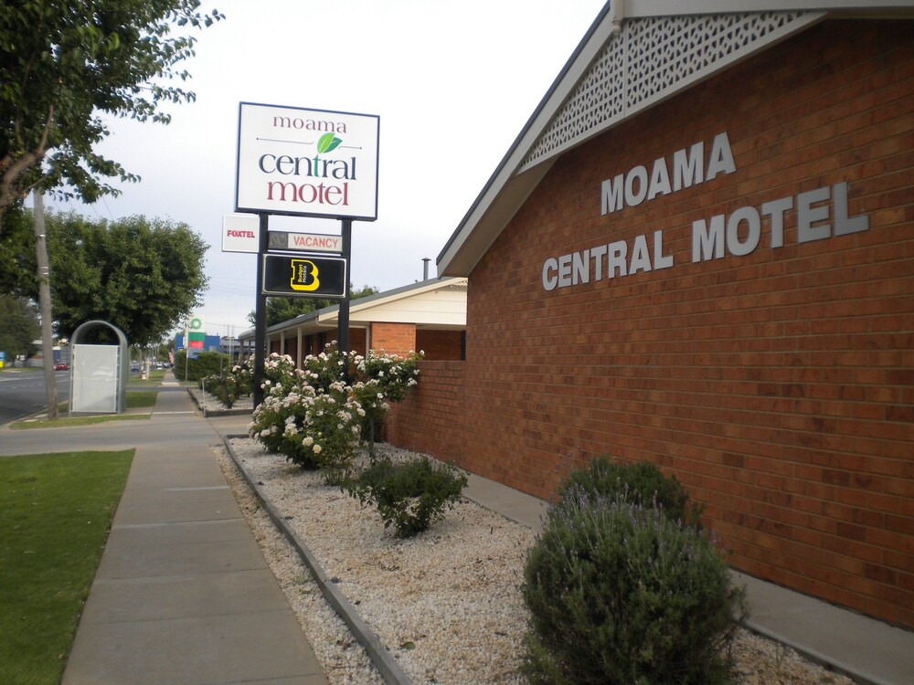 moama central motel