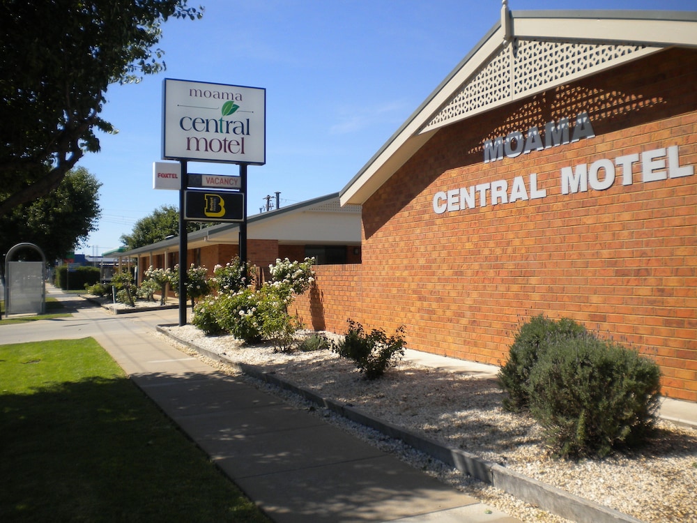 moama central motel