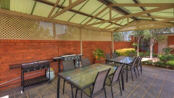 moama central motel