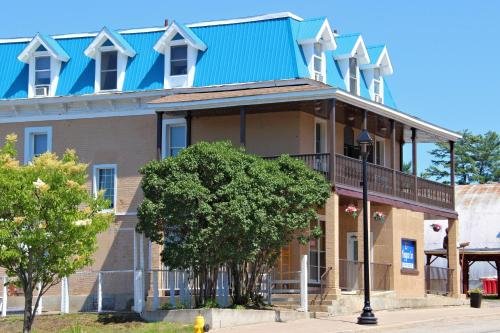 Le Voyageur Inn,Nipissing>>Mattawa,2 star