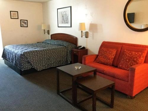 American Inn,Statesboro>>Metter,2 star