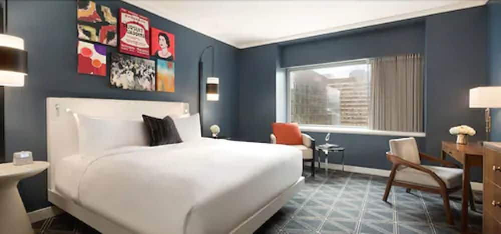 fairmont the queen elizabeth gold experience