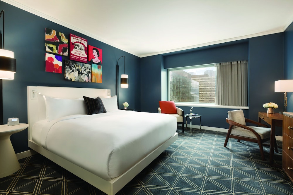 fairmont the queen elizabeth gold experience