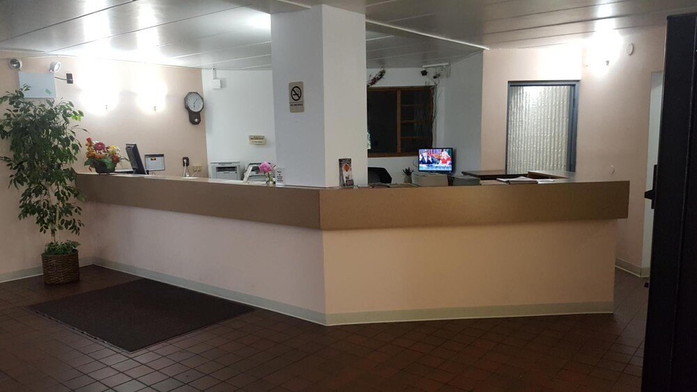 Smartwood Inn,Osseo>>Eau Claire,2 star