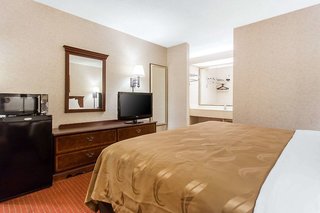 Quality Inn Mount Airy Mayberry,North Carolina>>Mount Airy,3 star