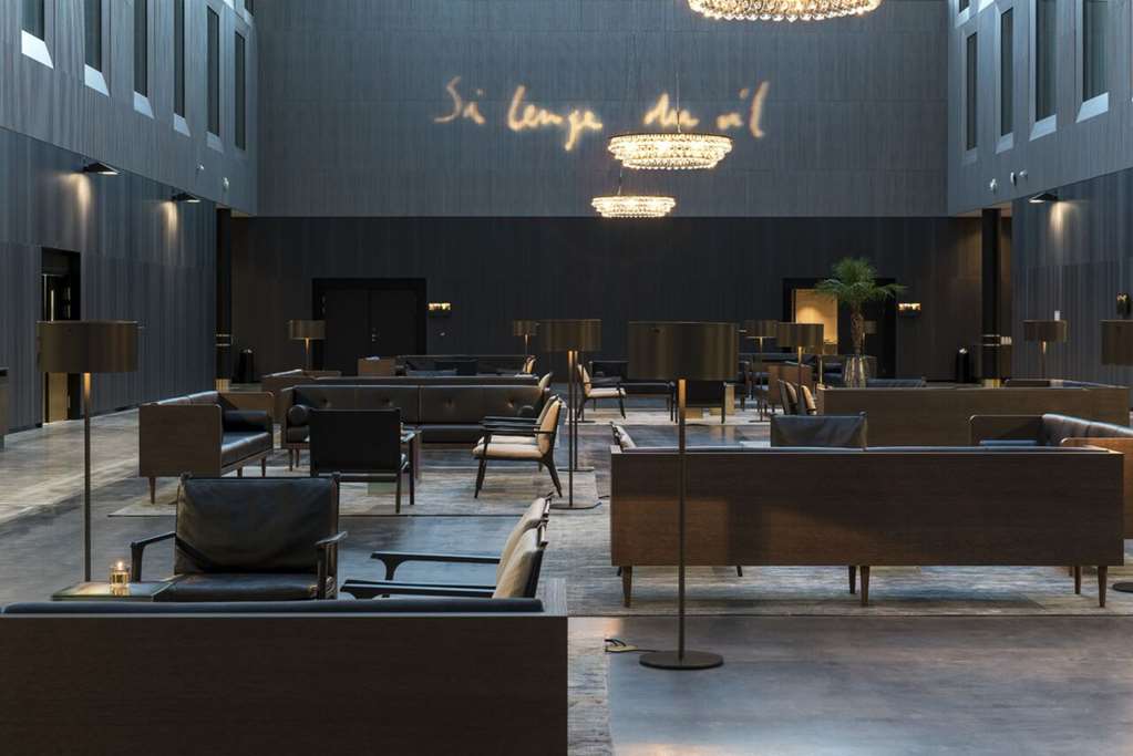 clarion hotel air