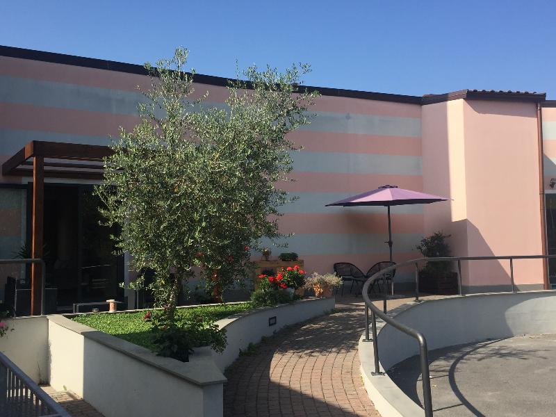 Al Borgo,La Spezia>>Genoa,3 star