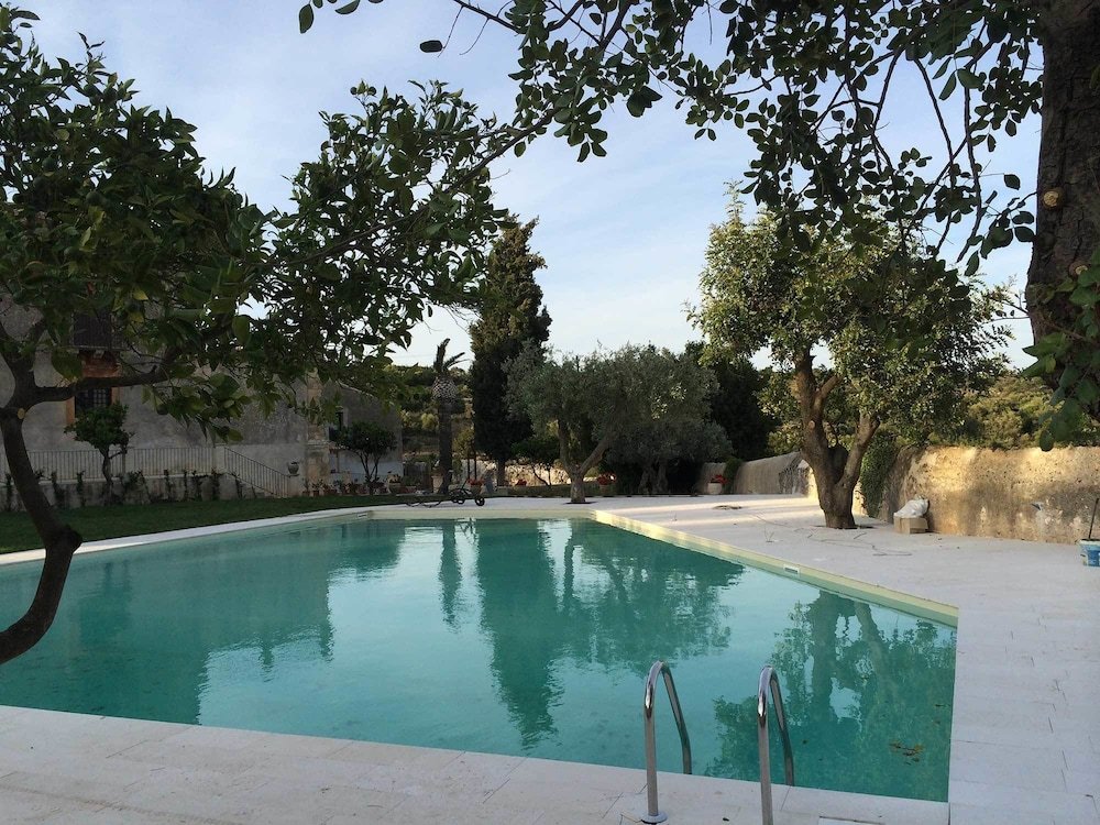 Borgo Del Carato,Floridia>>Catania,3 star