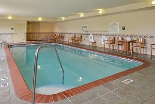 hampton inn muscatine