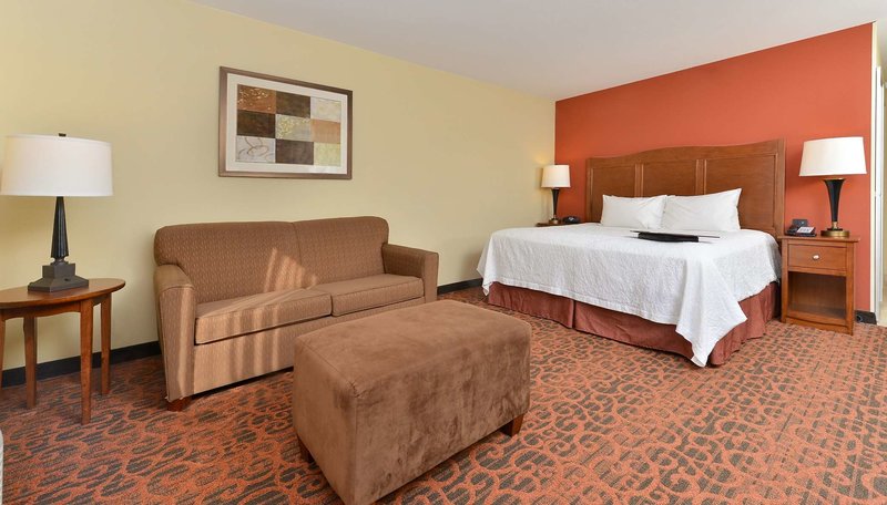 hampton inn muscatine