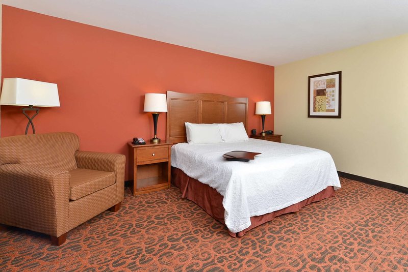 hampton inn muscatine