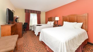 hampton inn muscatine
