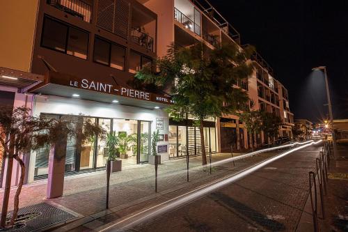 le saint pierre hotel