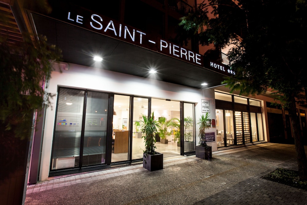 le saint pierre hotel