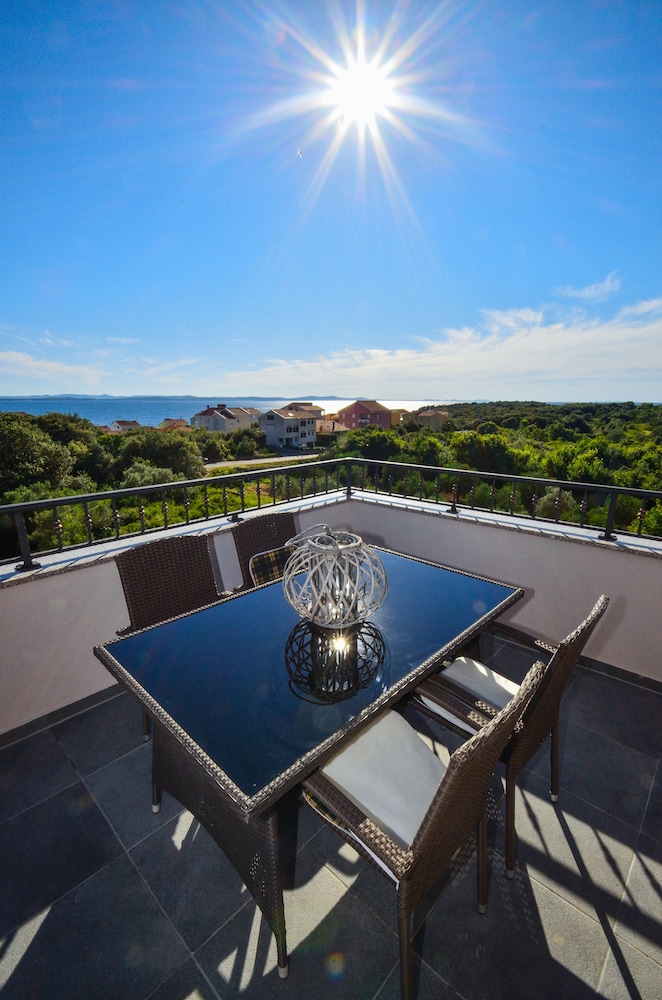 aparthotel plat