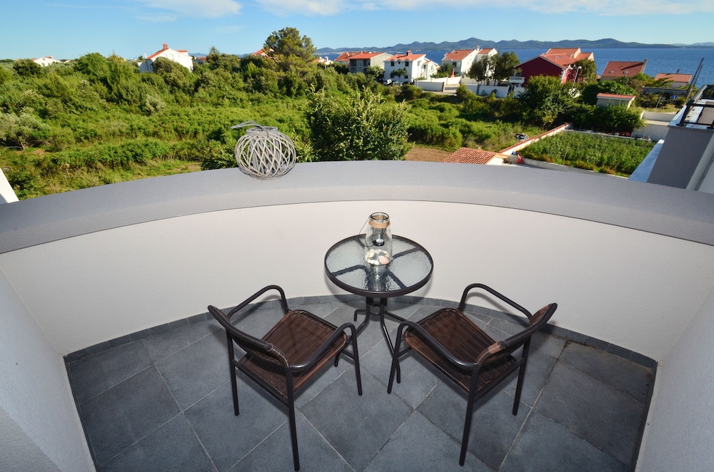 aparthotel plat