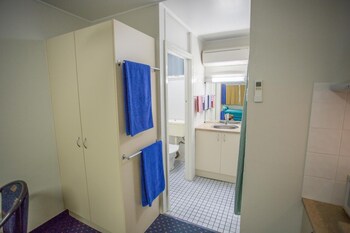 Fourth Avenue Motor Inn,Mount Isa City>>Mount Isa,4 star