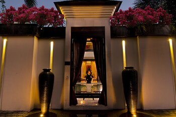Villa One Seminyak,Kerobokan>>Bali,4 star