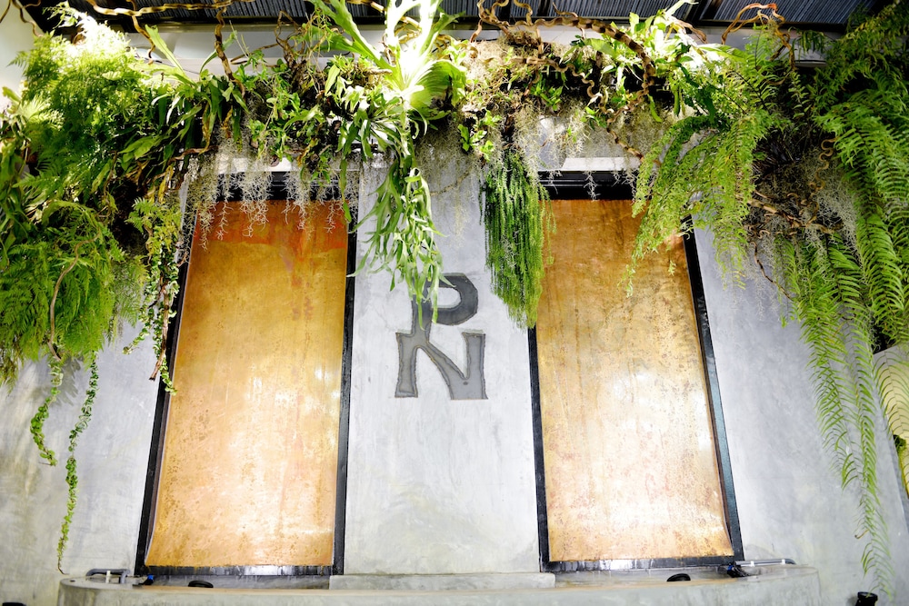 picnic hotel bangkok